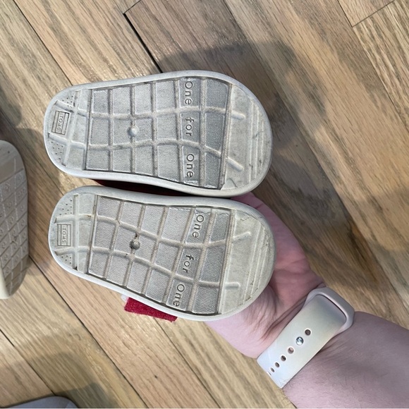 Toms 2 Pairs Baby Shoes- Botas Wool & Canvas - Picture 3 of 8